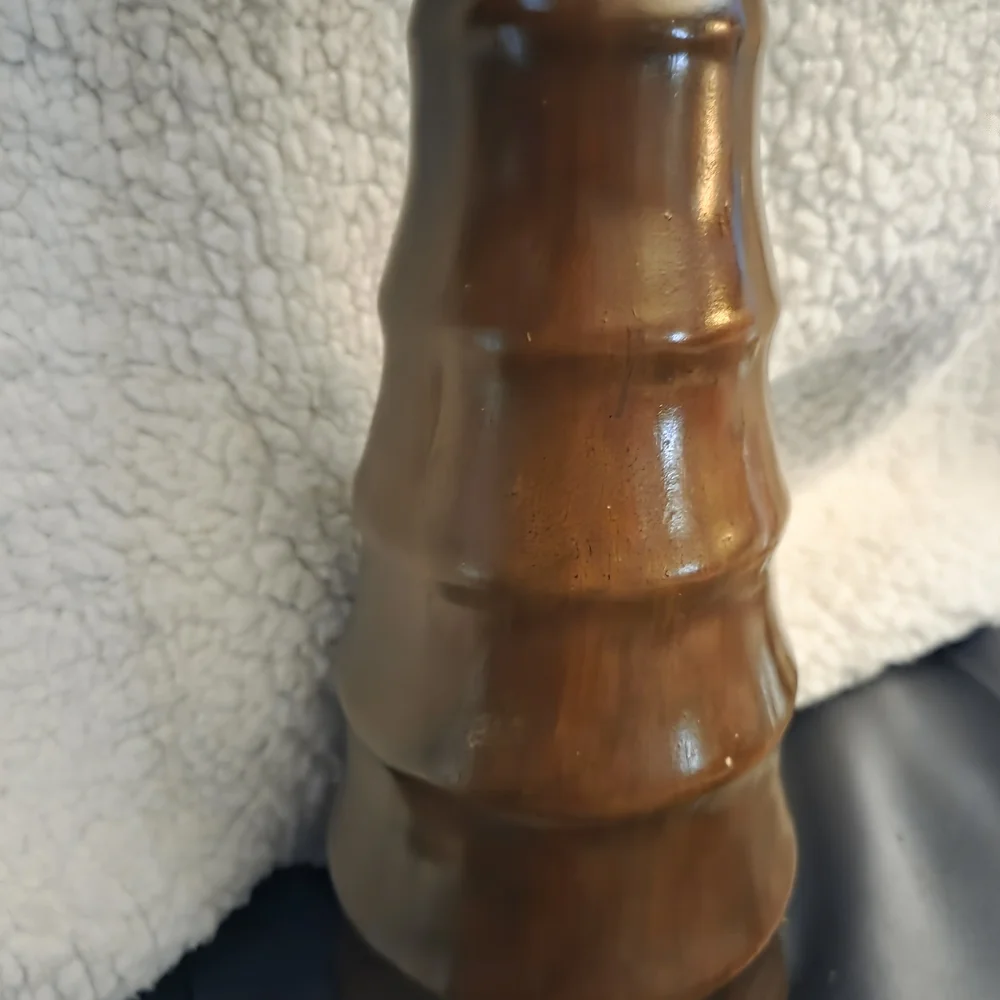 Elegant Handmade Natural Seagrass & Dried Florals in MCM Amber Ceramic Vase